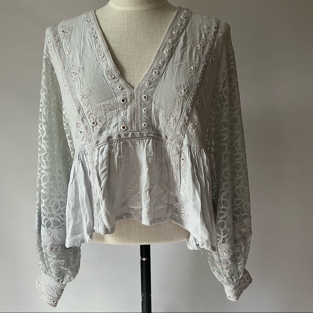Free people lace puff sleeves top